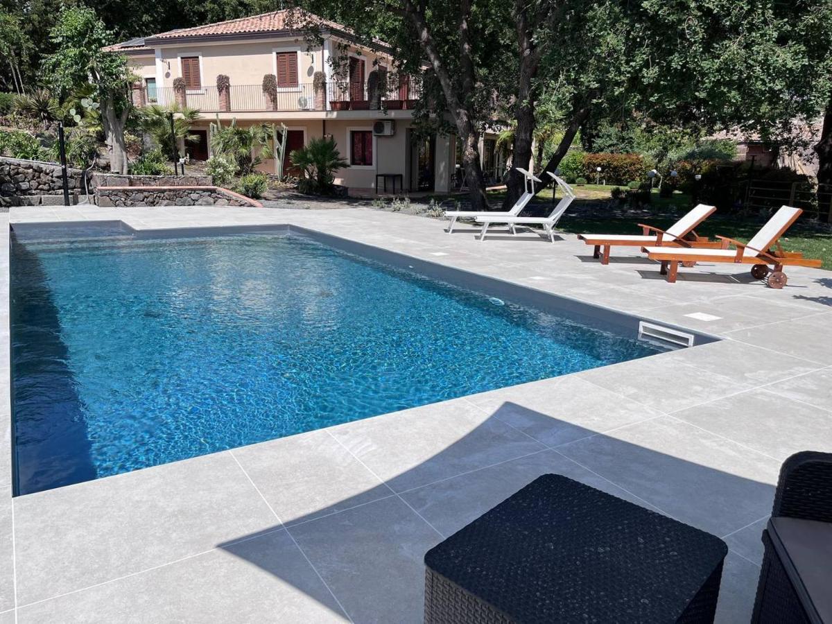 Etna Tra Le Querce Villa ซานตา เวเนรินา ภายนอก รูปภาพ